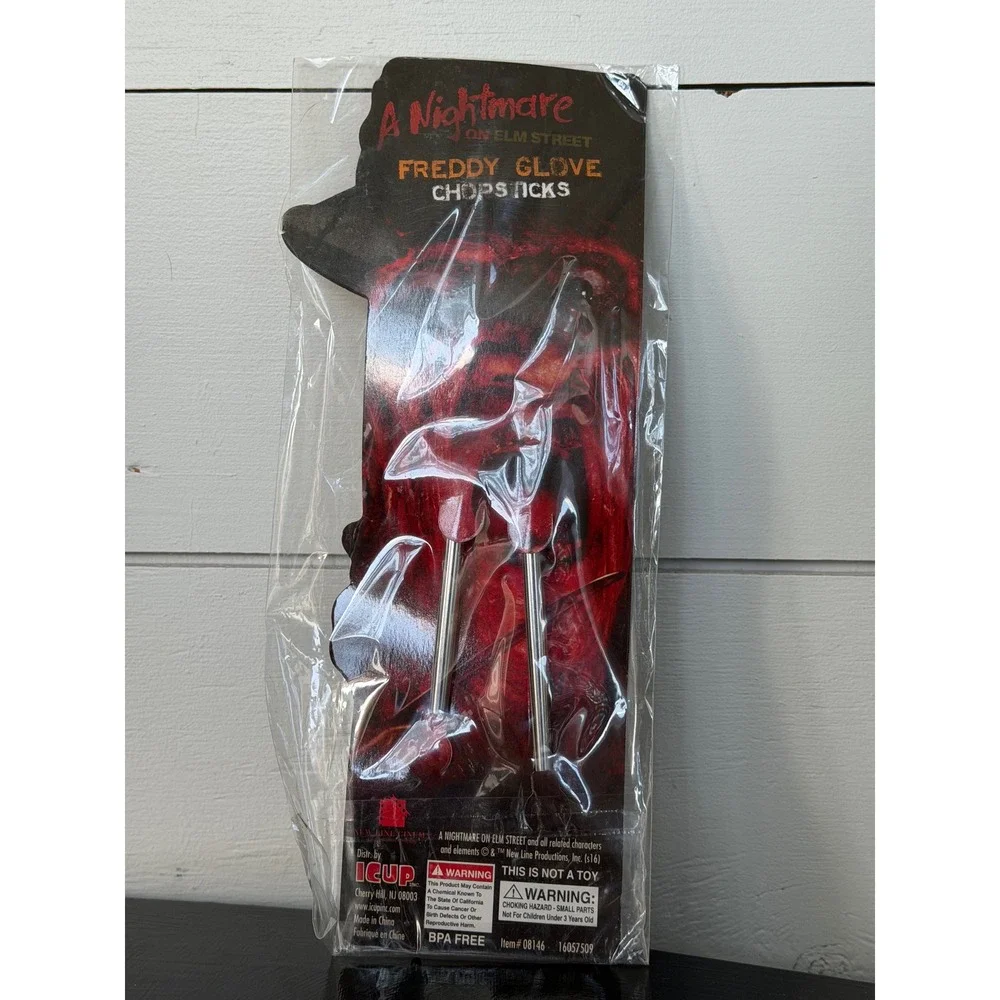Nightmare on Elm Street Freddy Krueger Glove Chopsticks Loot Crate Exclusive NEW